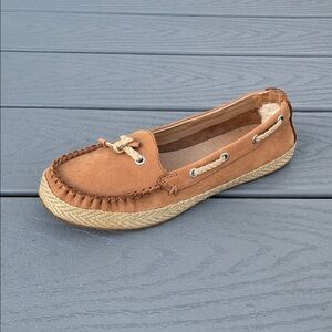 UGG Chivon Espadrille Moccasin Loafer Shoe Nubuck Leather Chestnut Size 6.5